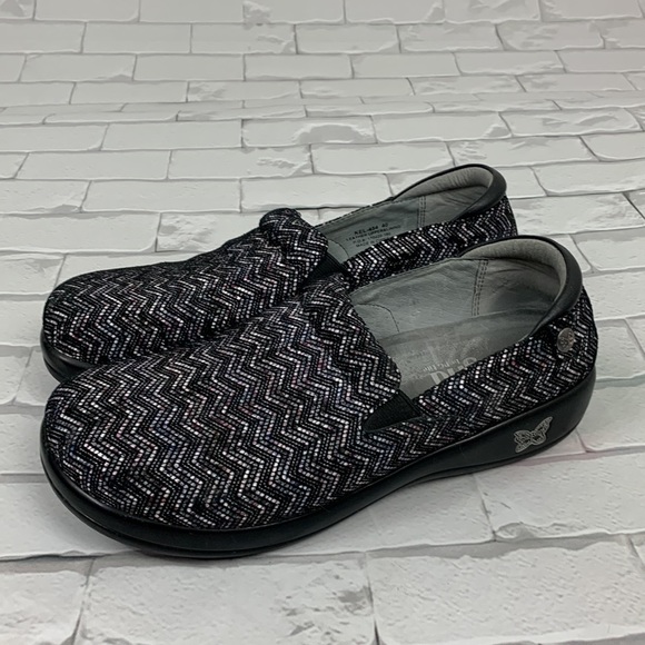 Alegria by PG Lite. slip on shoes Size 40/8 Black silver gray Cushioned - Picture 4 of 12